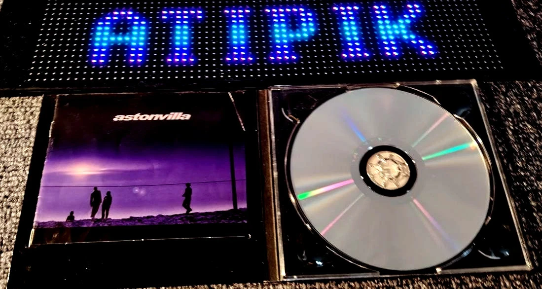 🋡 Astonvilla - De Jour Comme De Nuit : Le Cd Rock Francés Culto! – photo 4